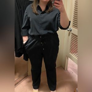 NWOT Women’s Black Jumpsuit with POCKETS!!